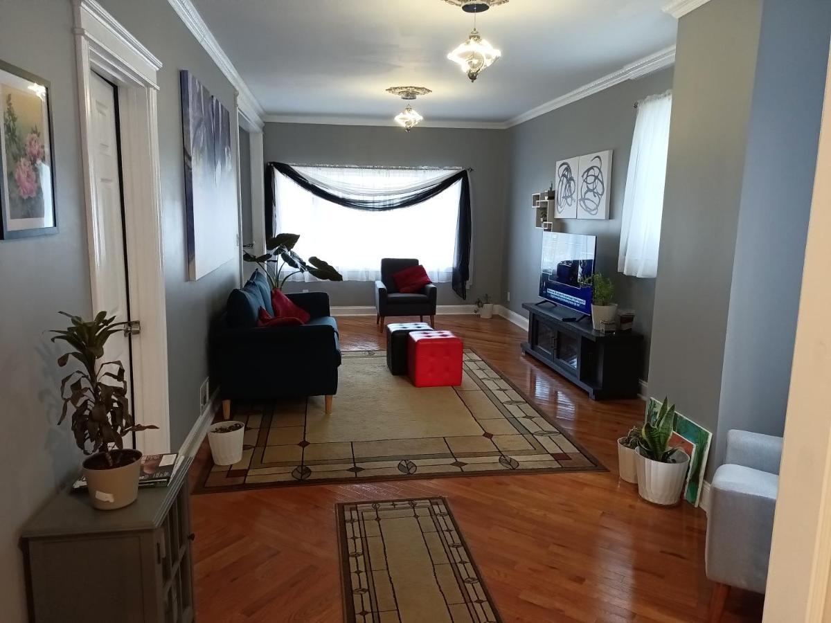Cozy Updated 3-Br Apartment Near Peace Bridge Buffalo Exterior photo